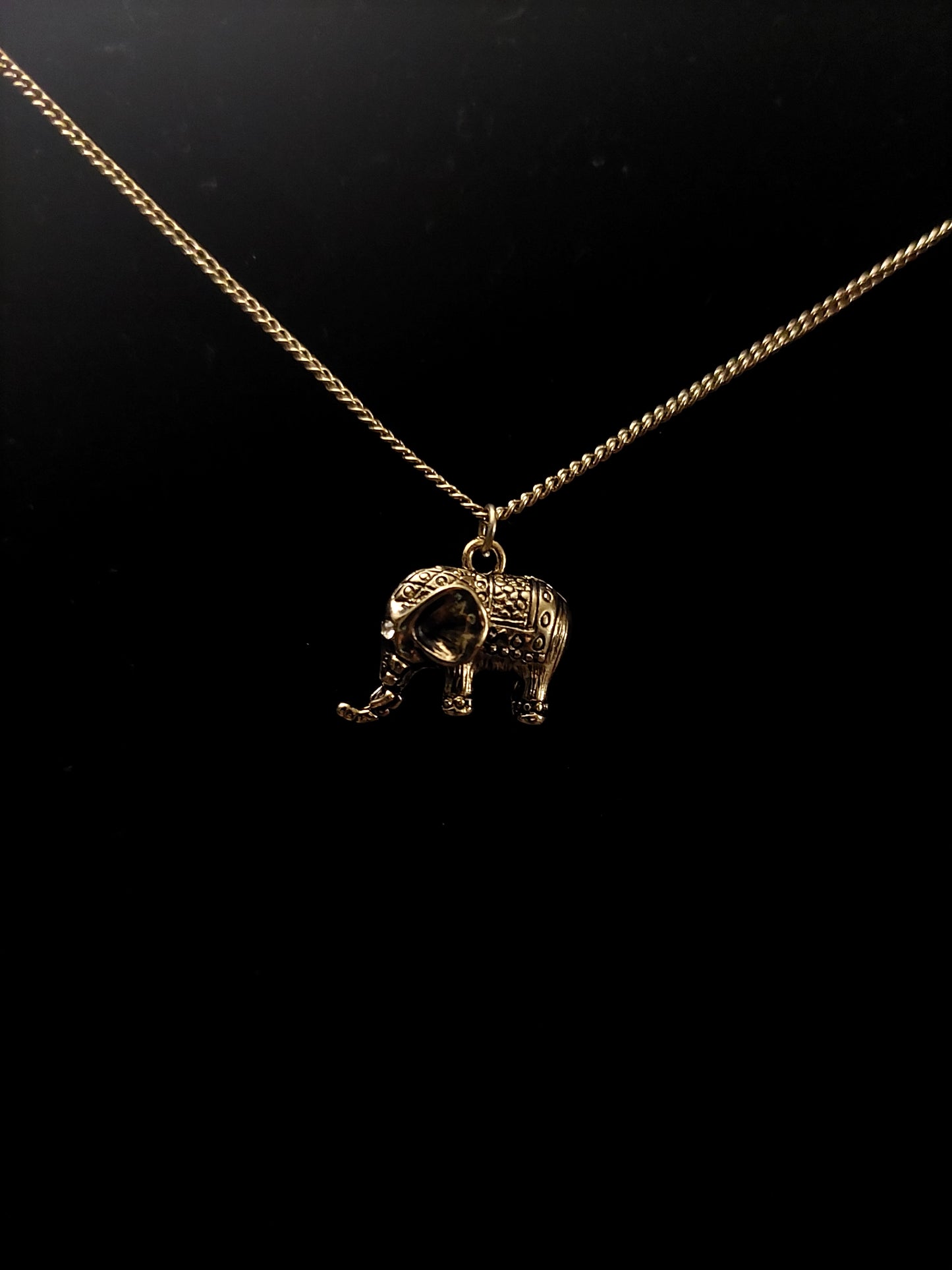 Elephant Pendant Necklace