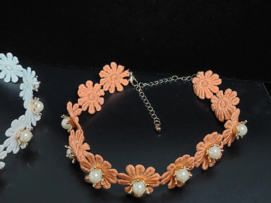 Flower Pearl Choker Necklace