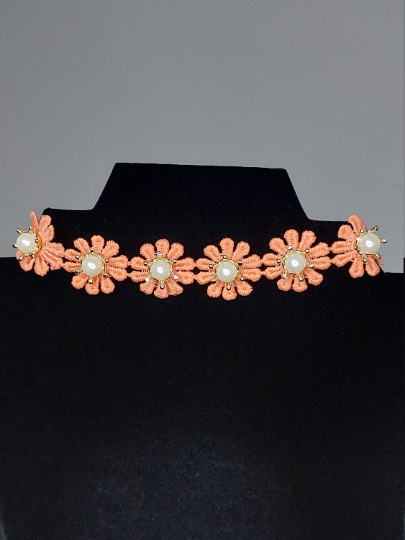 Flower Pearl Choker Necklace
